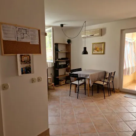 Ella Apartment