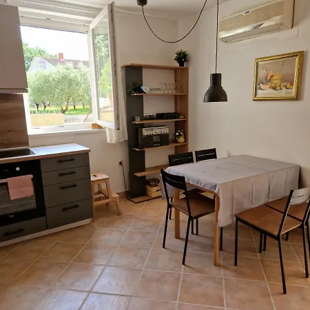 Apartment Ella
