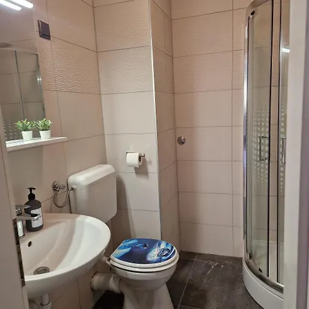 Ella Apartament *